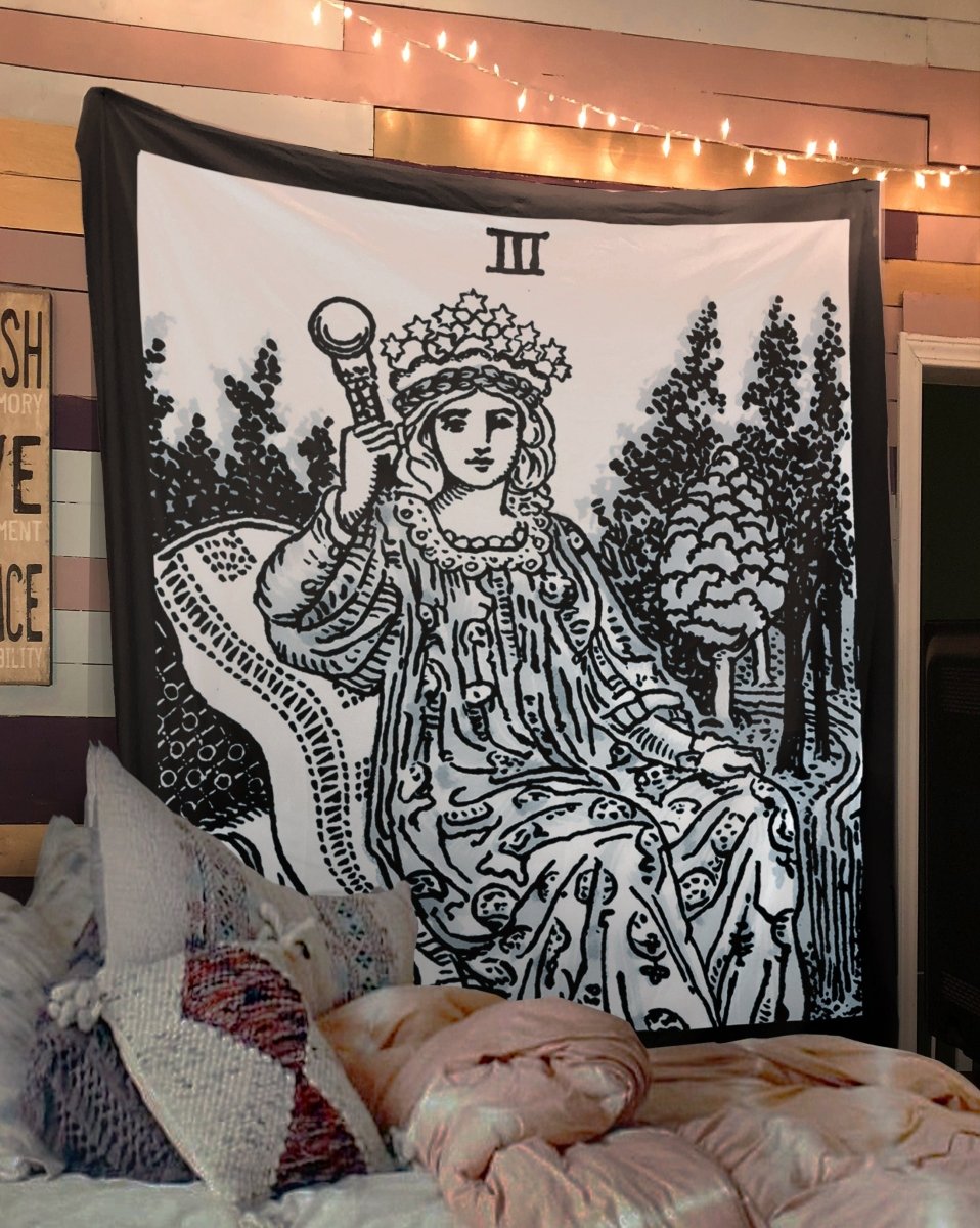 The Empress Tarot Card Tapestry - Rider Waite Design