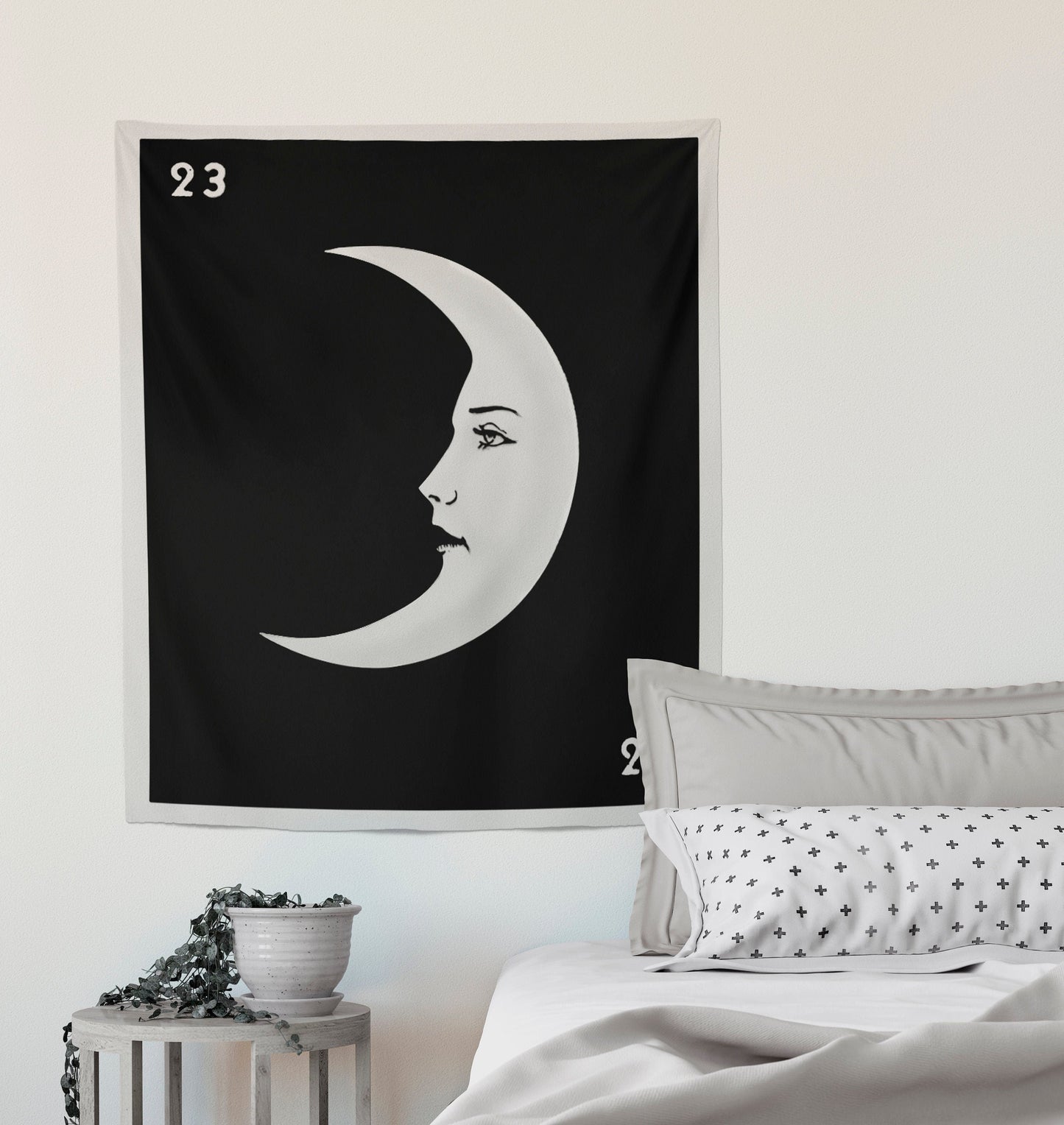 La Luna Card Moon Black Tapestry