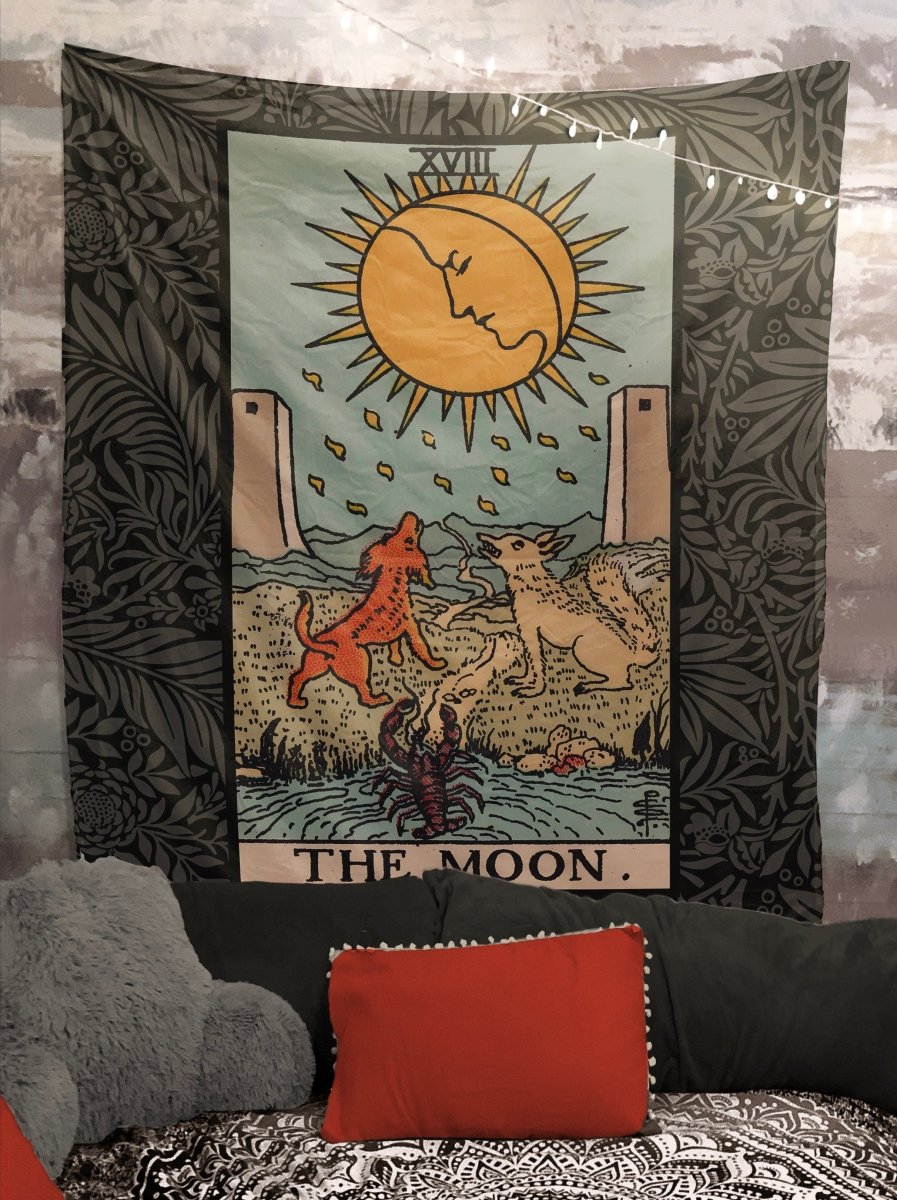 The Moon Tarot Card Tapestry - Rider Waite Design