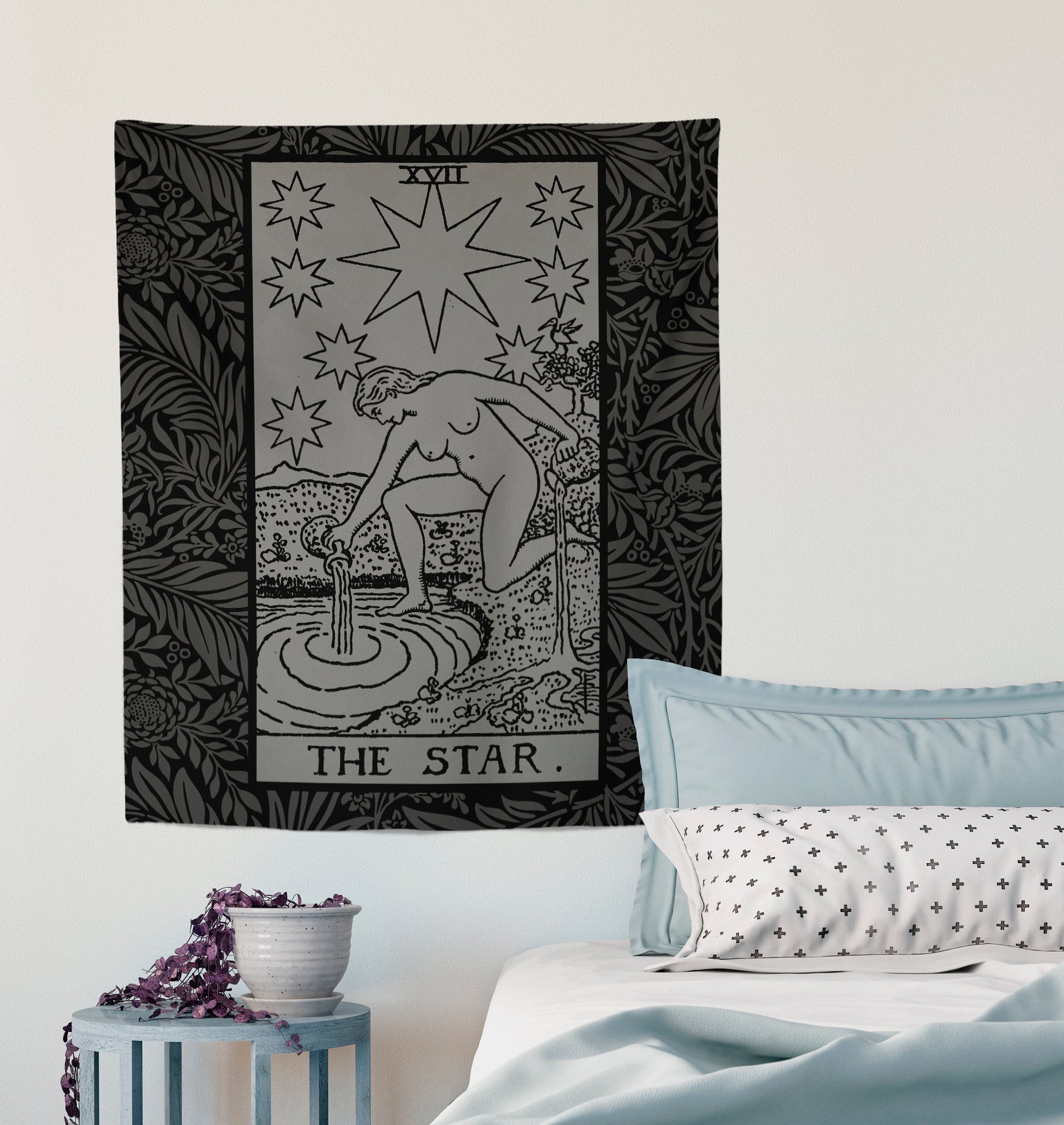 The Star Tarot Card Black and Gray Tapestry - Black & Grey