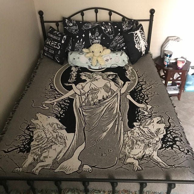 Hecate Moon Goddess Woven Blanket - Wiccan Tapestry