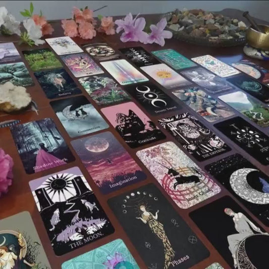 The Healers Dream Oracle - With Major Arcana -  100 Cards - Magnetic Box - Guidebook Pdf - Tarot Cards Oracle - Holographic - Almost Gone